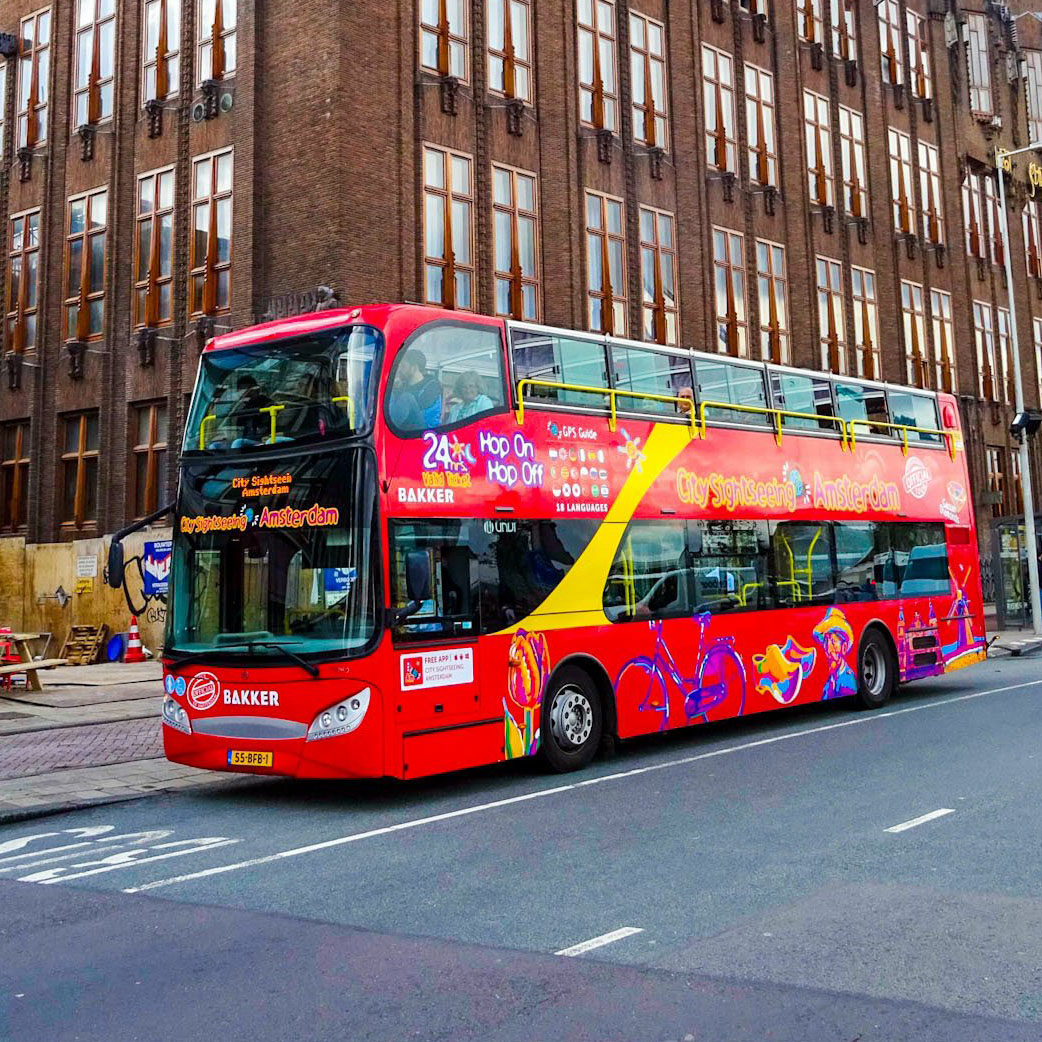 sightseeing bus tours in amsterdam